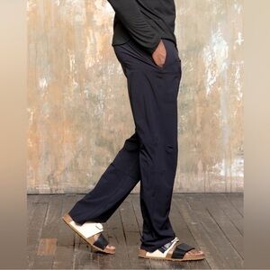 Paskho Wild Long Haul Flight Black Pants S